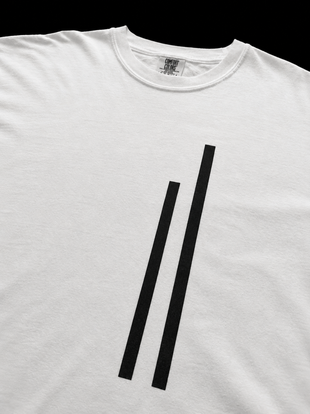 VERTICAL INTERRUPTION // WHITE
